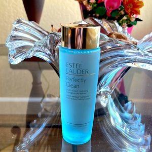 New ESTEE LAUDER “Perfectly Clean” Multi-Action Hydrating Toning Lotion/Refiner!